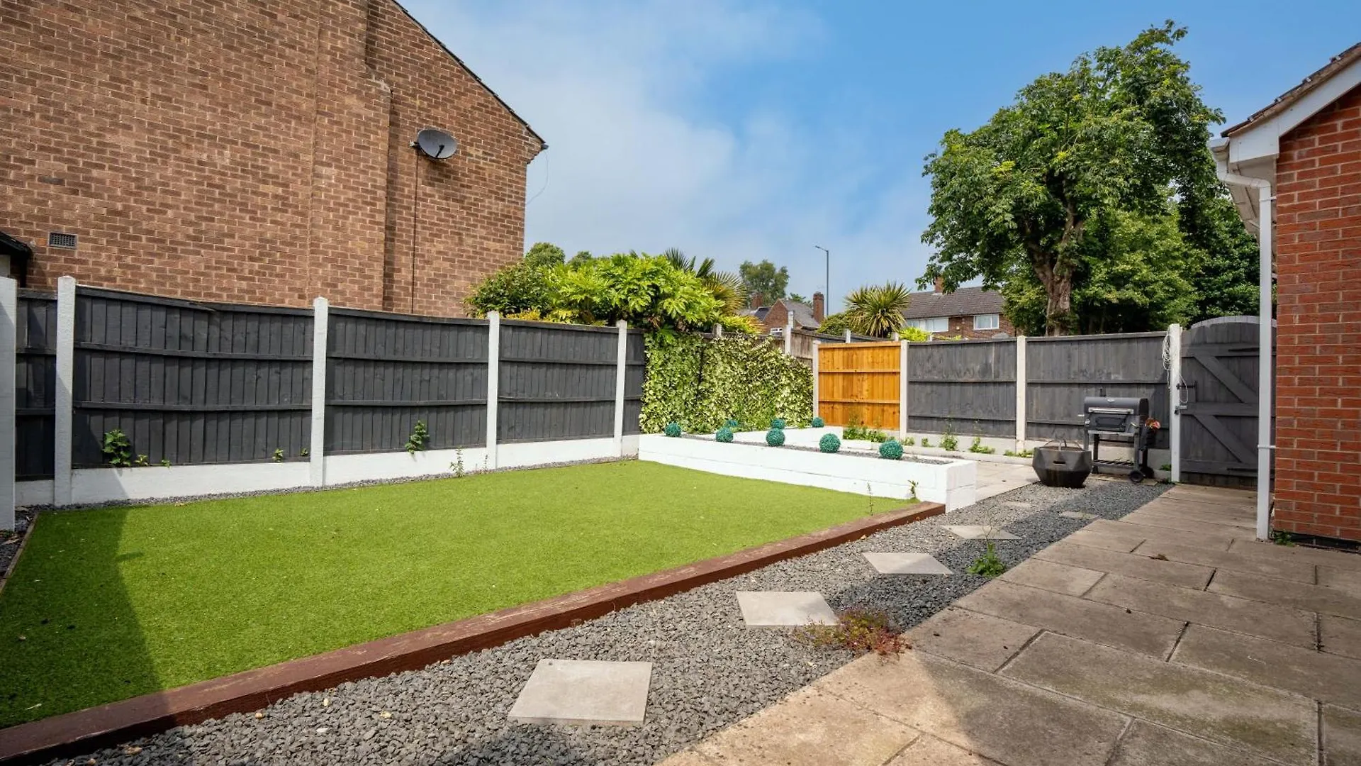 Villa Three & C0 Nottingham Reino Unido